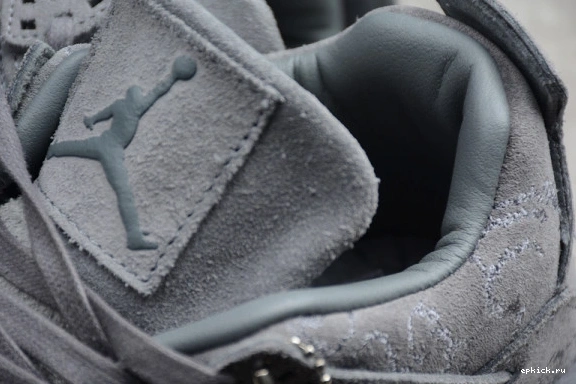 EP KAWS Jordan x Air Grey”930155-003 930155-003 4“ Cool 0502